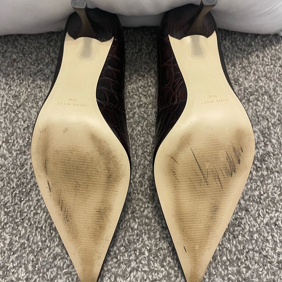 Sassy fun pointed toe heels ❤️‍🔥 - Picture 3 of 6